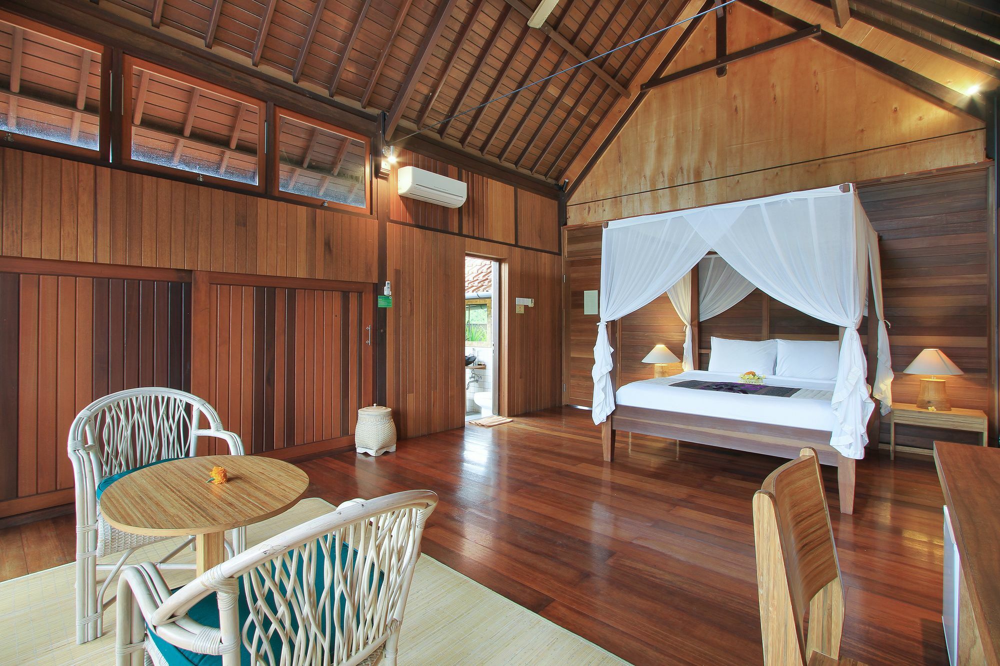 Sarin Ubud Suites By Pramana Villas Extérieur photo