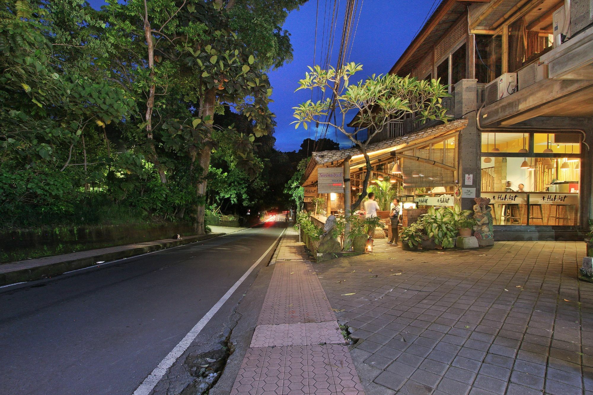 Sarin Ubud Suites By Pramana Villas Extérieur photo