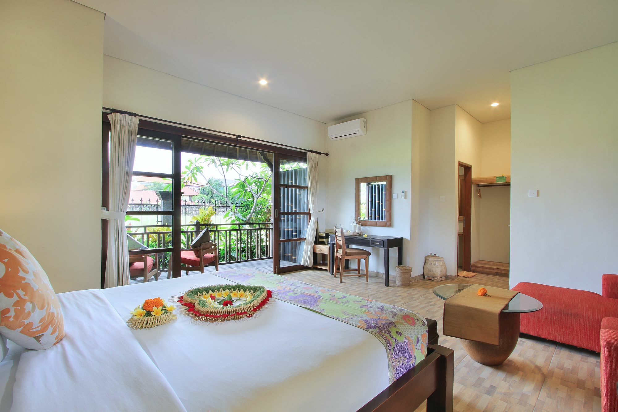 Sarin Ubud Suites By Pramana Villas Extérieur photo